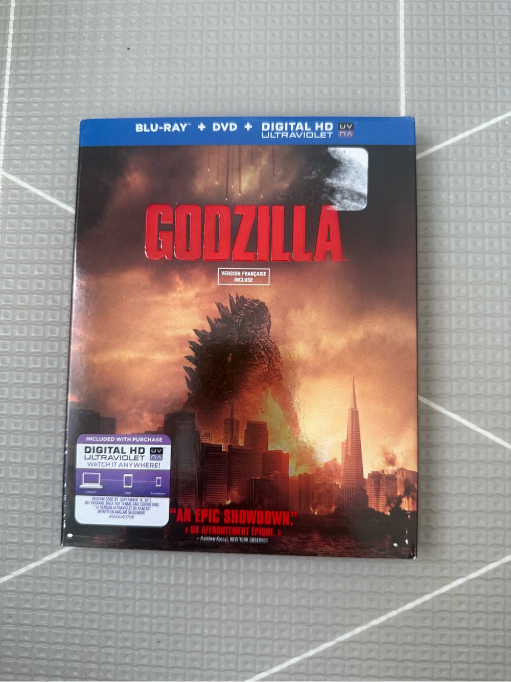 Godzilla Blu-ray + DVD + Digital HD Red & Black Artwork